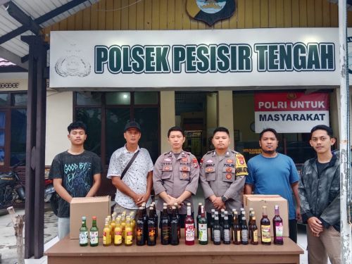 Cipta Kondisi Ramadhan, Polsek Pesisir Tengah Berhasil Amankan Puluhan Miras